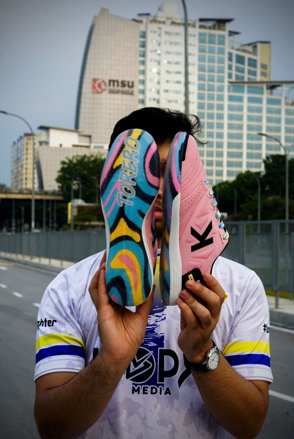 photo_6289808085933035148_y