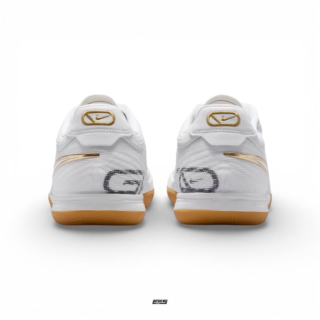 photo_6061911486210182535_w