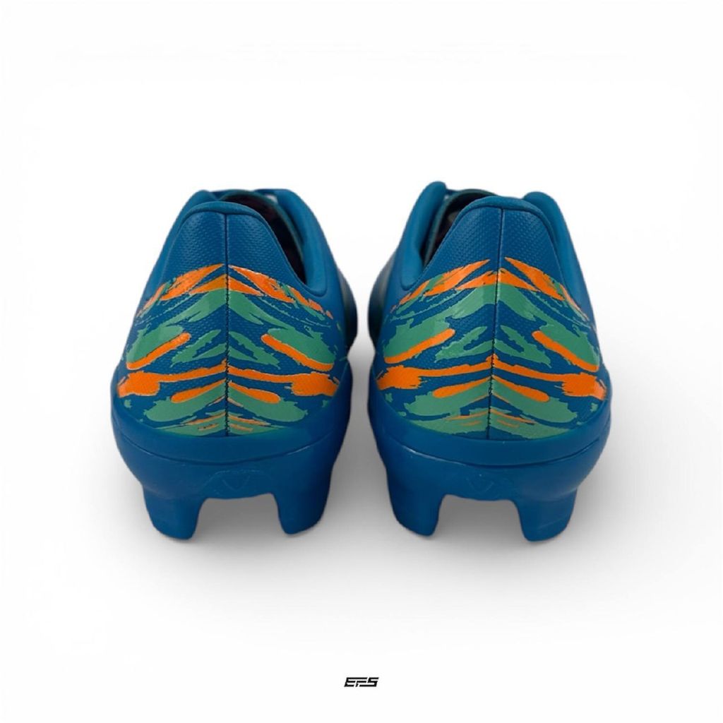 photo_6082340322059947457_y