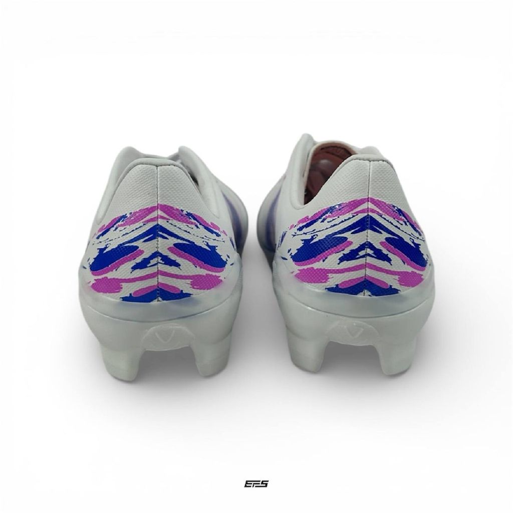 photo_6082340322059947411_y