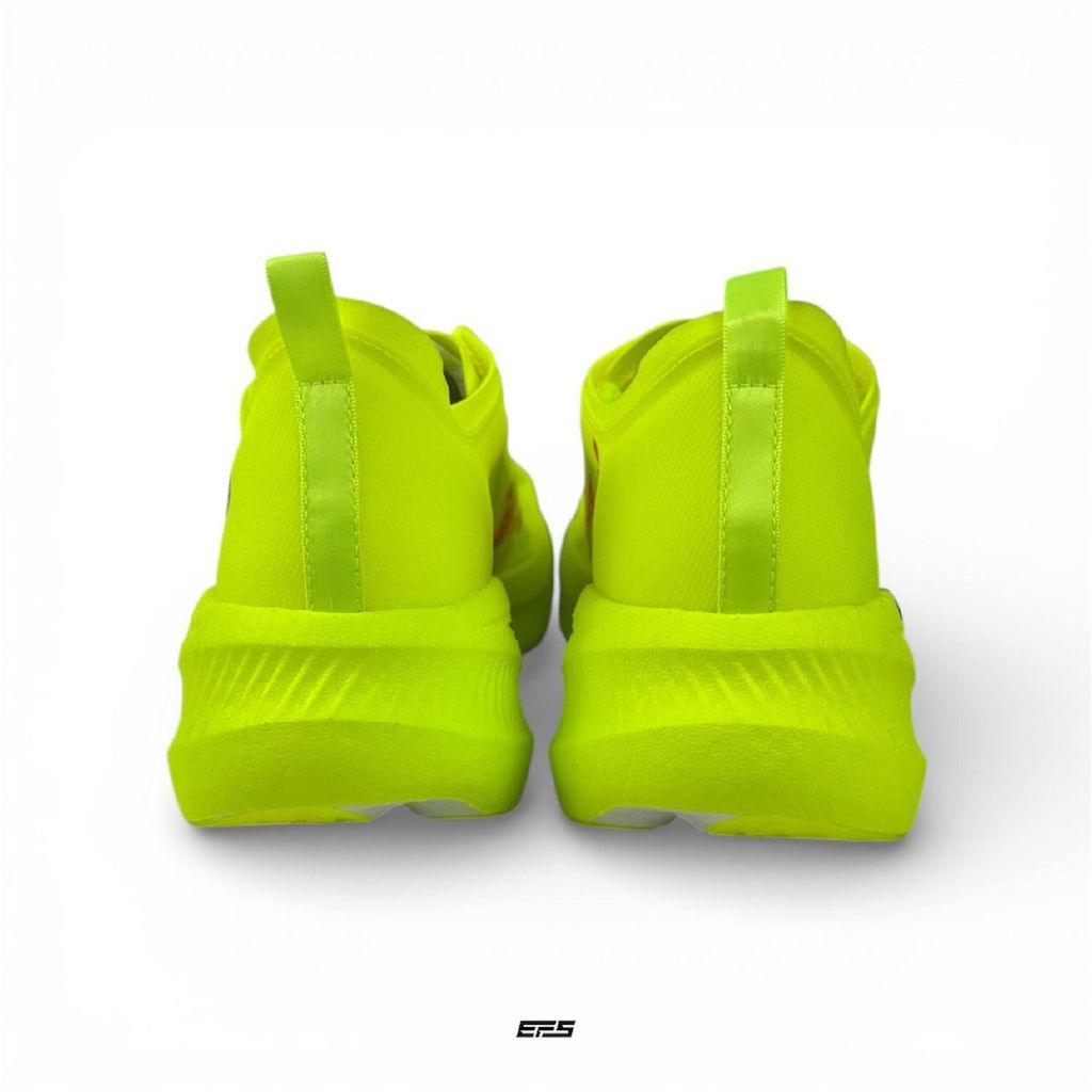 photo_6087058231965453976_y