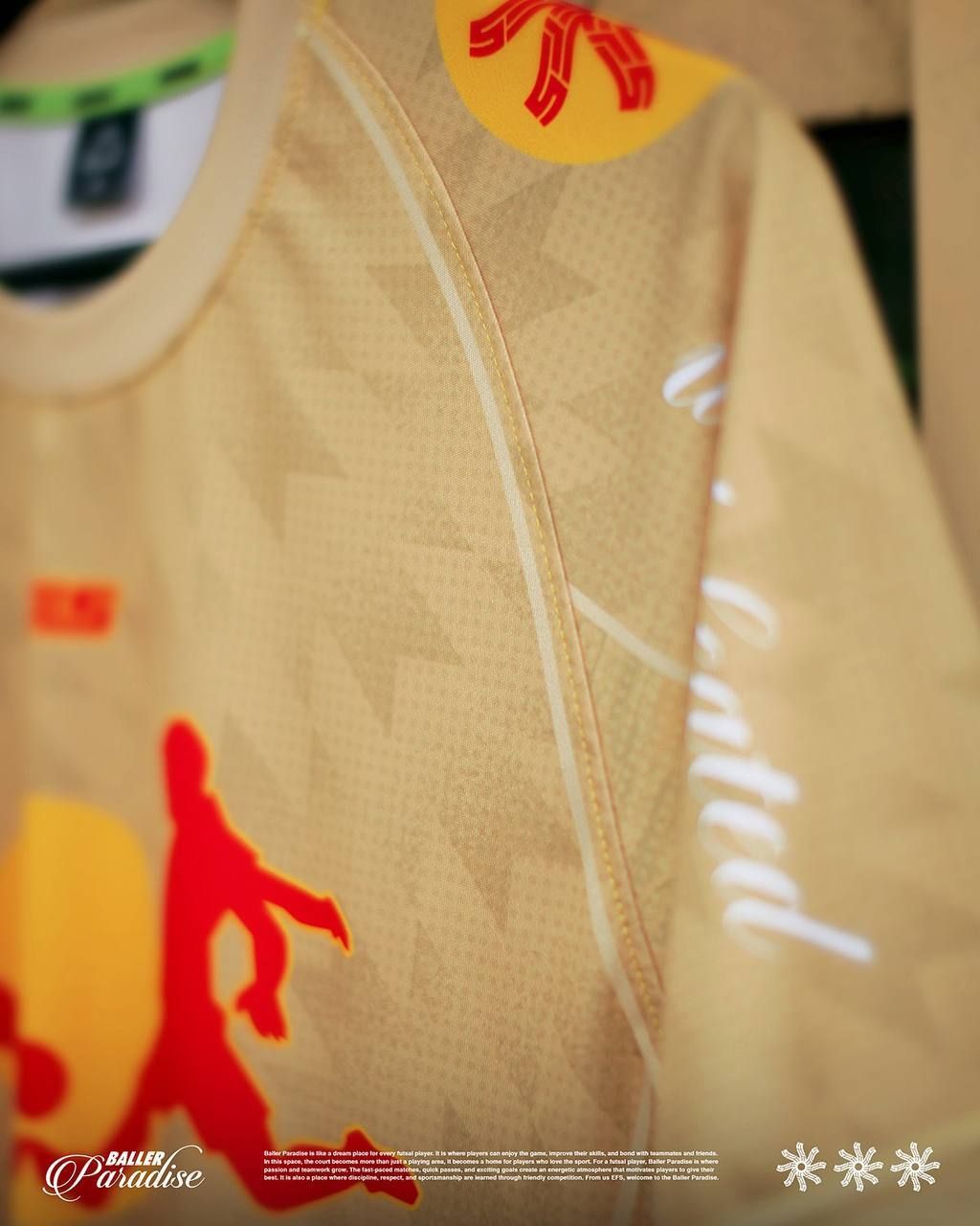 photo_6100625213314764566_y