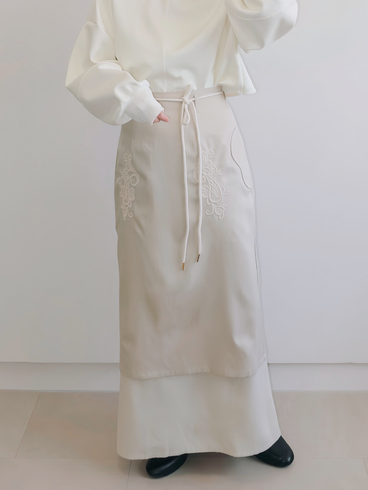 23BA98FF-C1B6-4C03-B1B6-5C79473E7DDE