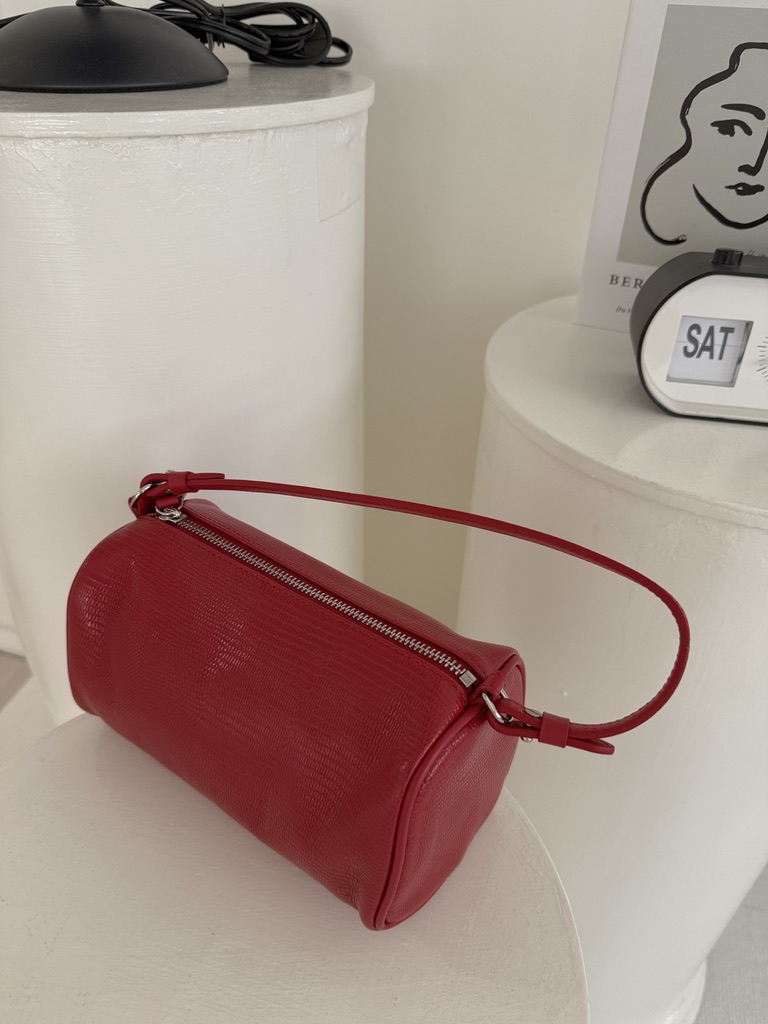 B5C0A10A-B068-4D89-BB82-FC93BFDE405C_1_105_c