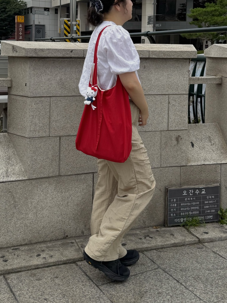 5617975D-26A9-4A28-B4A7-1972C9CC0526_1_105_c