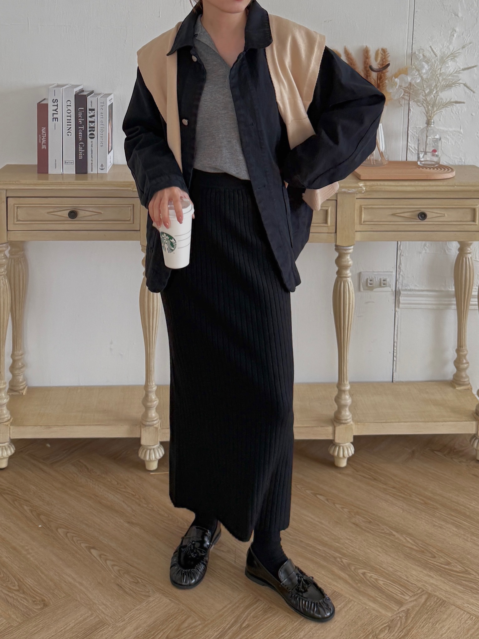 51071CE9-6C18-4E3B-A4DB-01F2C1952899