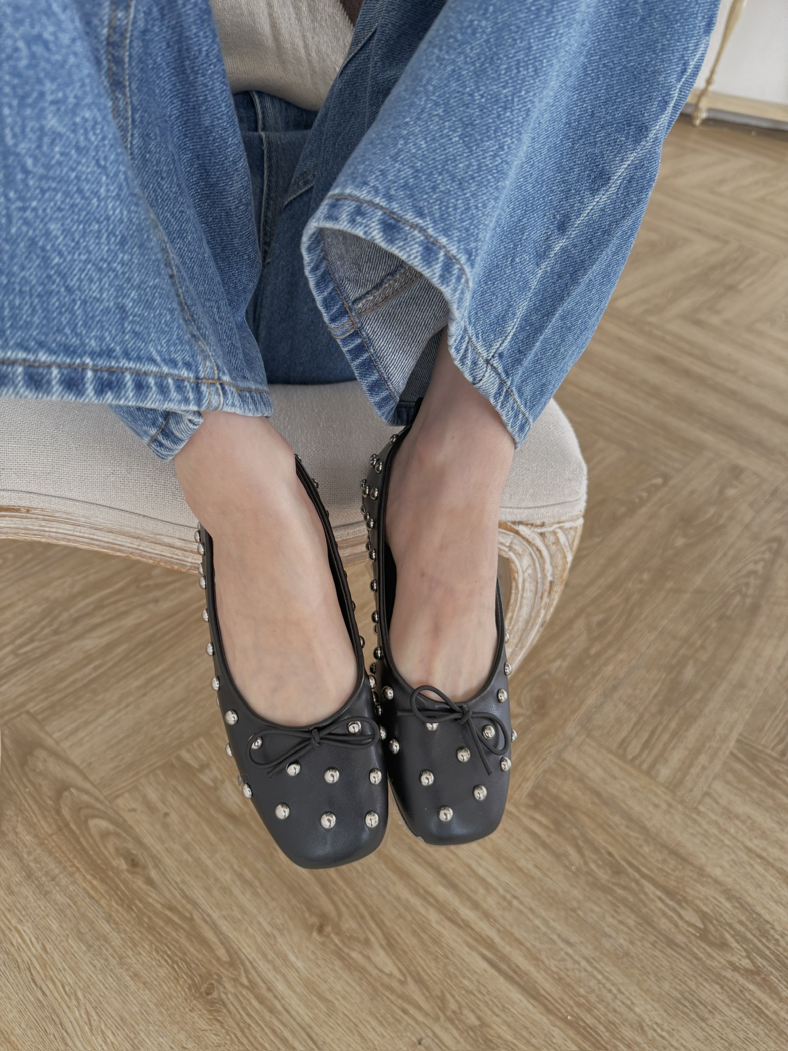 9FC9A30F-9FB4-4E4E-BE32-146BAD894CC1_1_102_a