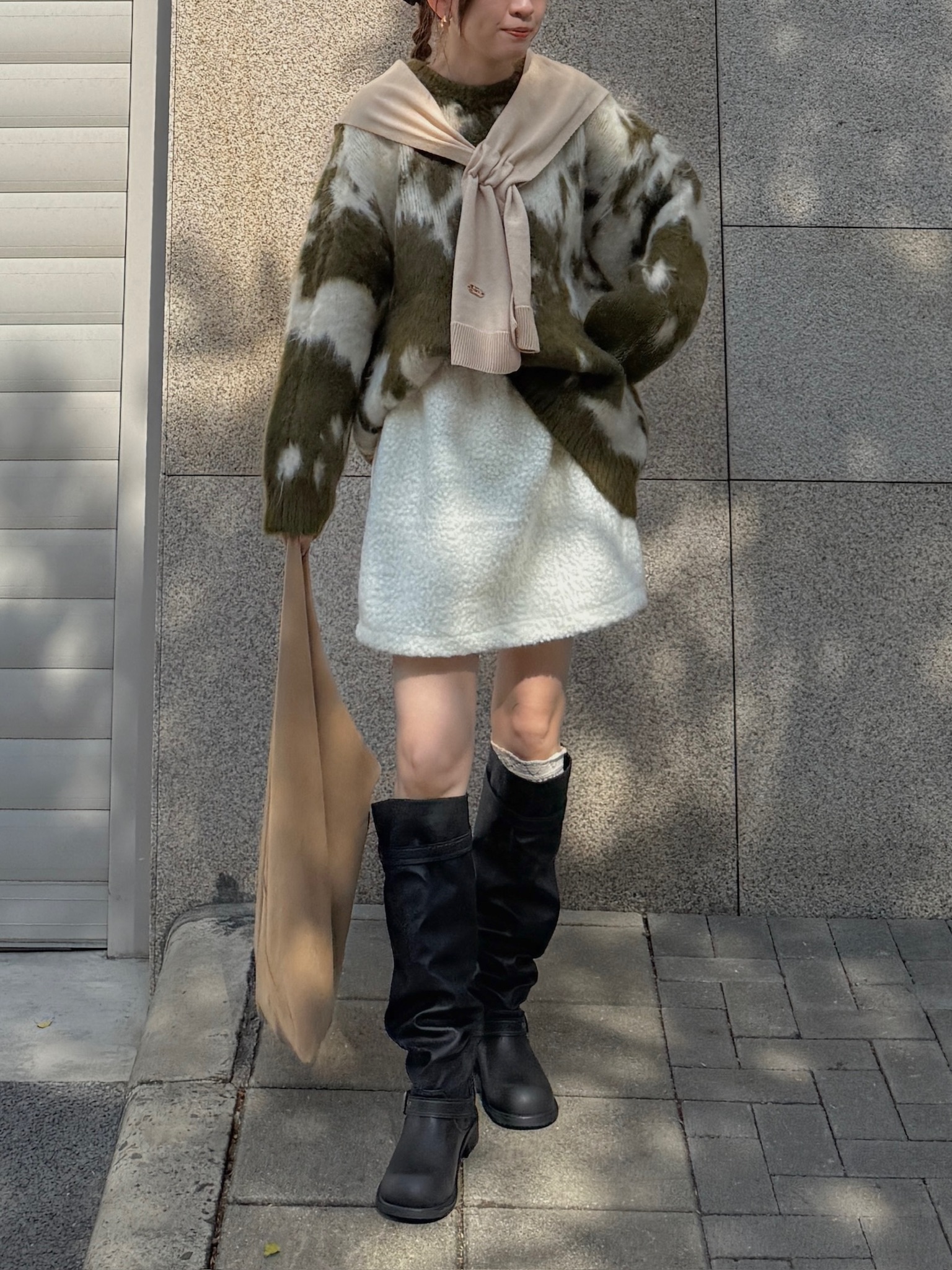 FFB4C479-33D2-4DAC-B26C-E655C3F1AB30