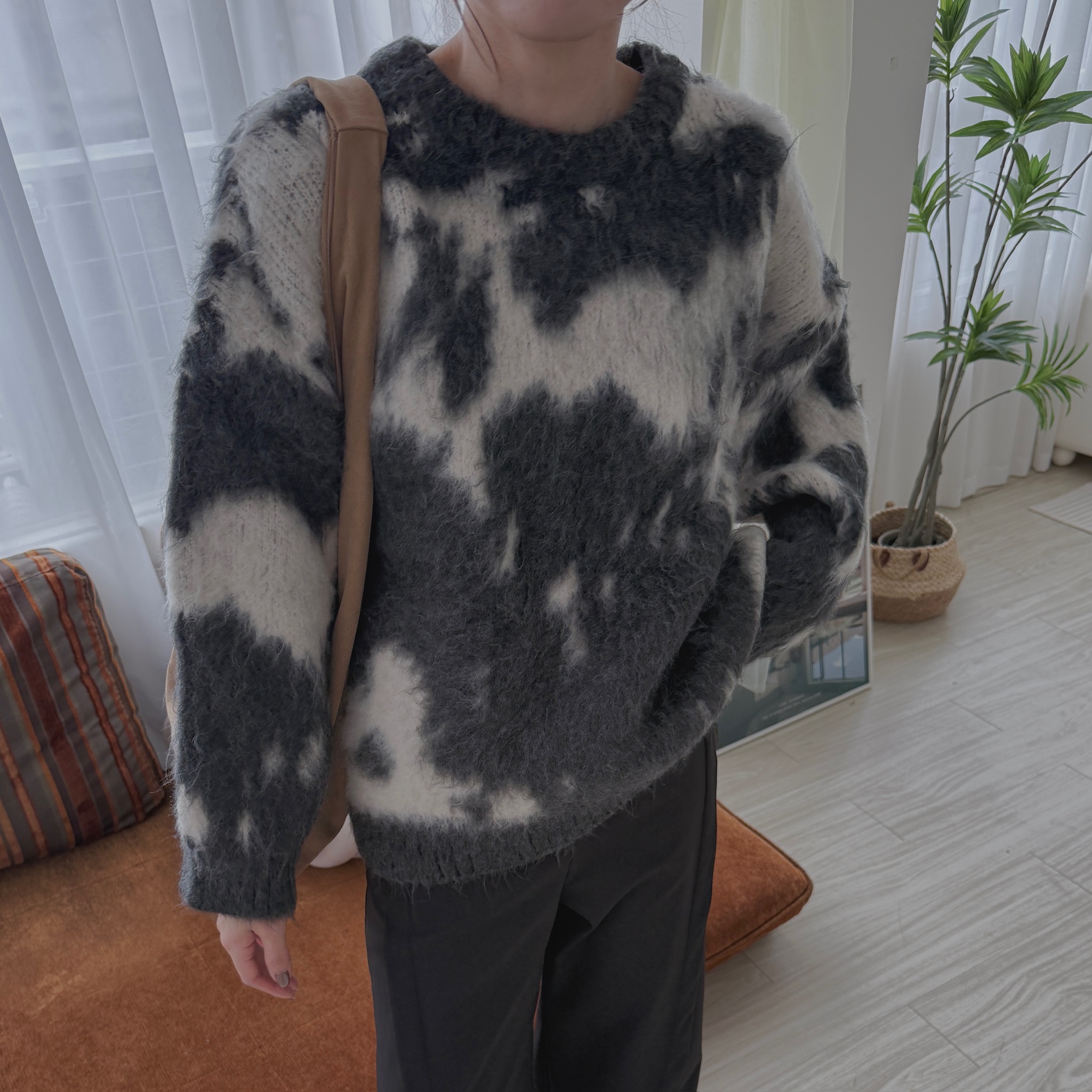 3F76182F-0781-4B5B-B4F3-42F7CDFDA672