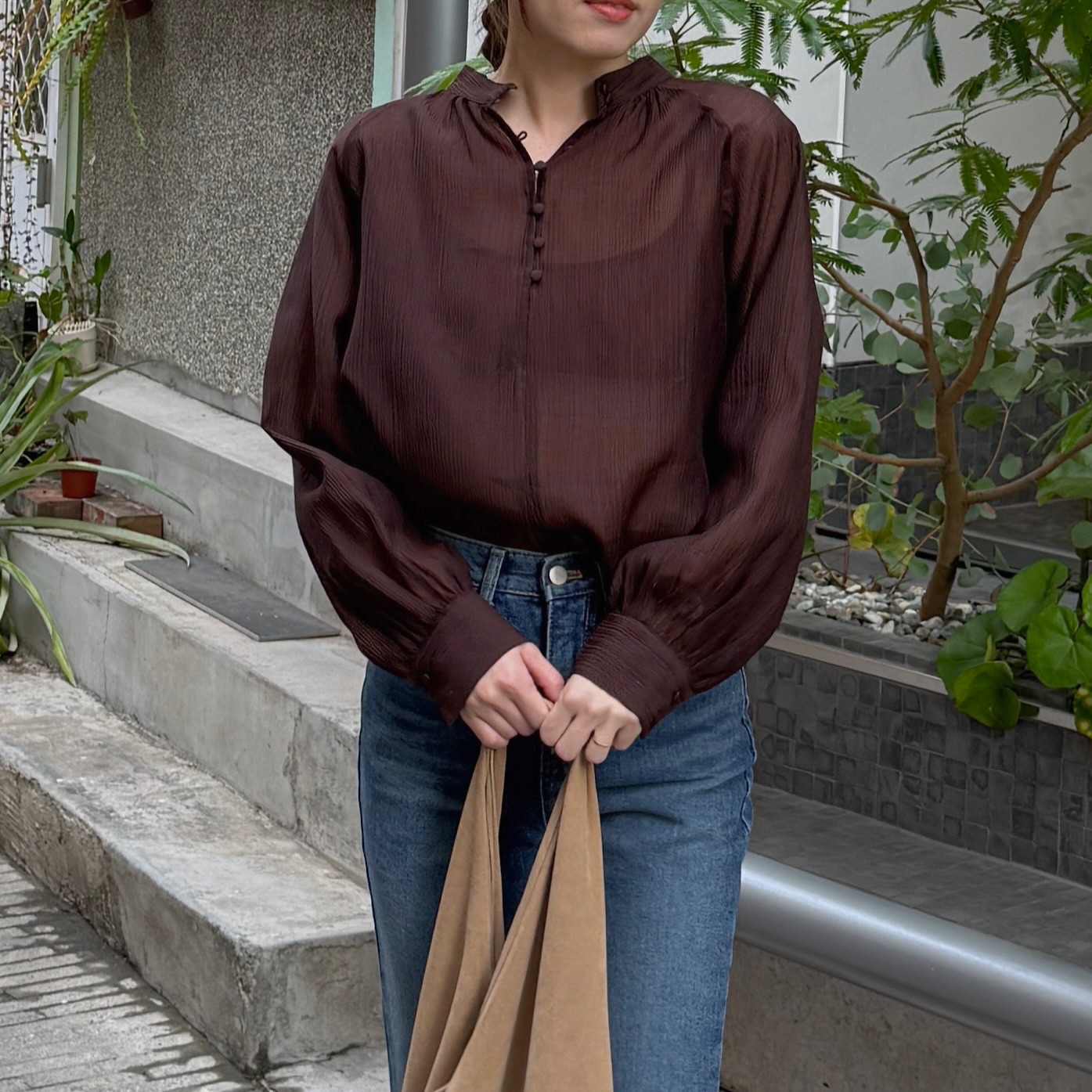 ABC768C1-4623-4451-B73F-5736F853C958