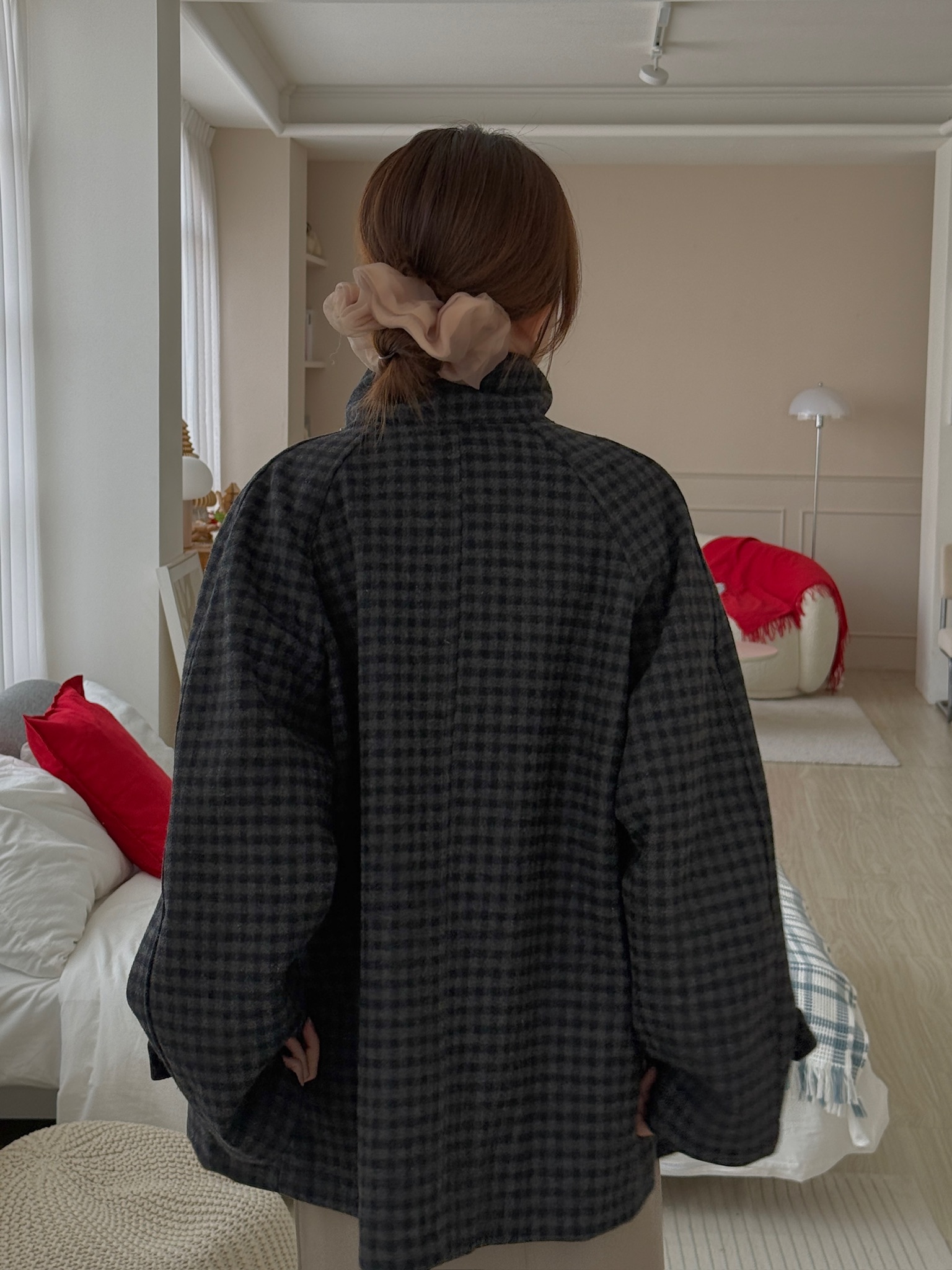 05C48B44-0631-47F7-956E-004FB9E5C1F0