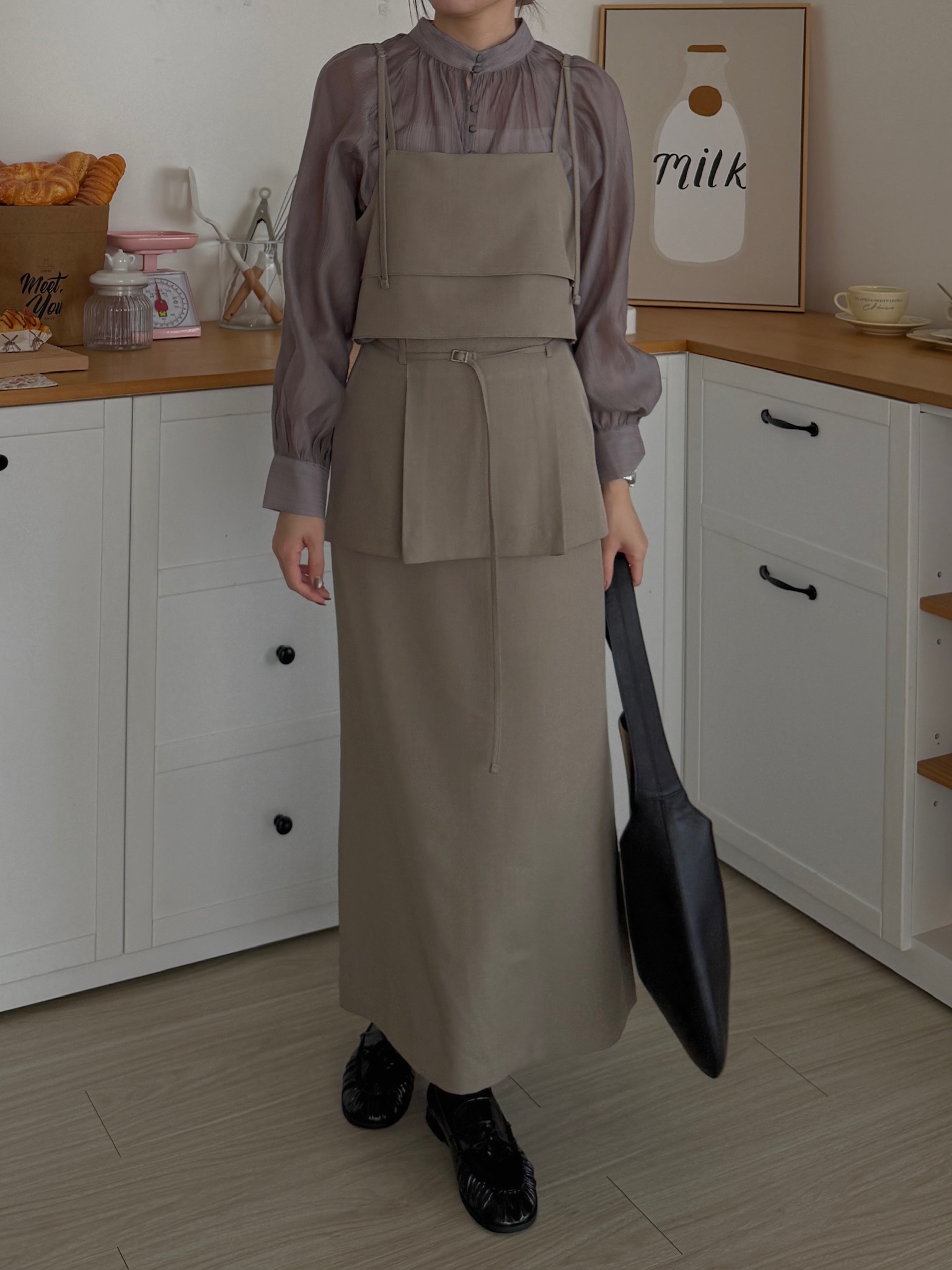 3EE8C917-E715-42C9-A661-43A6509EF46A