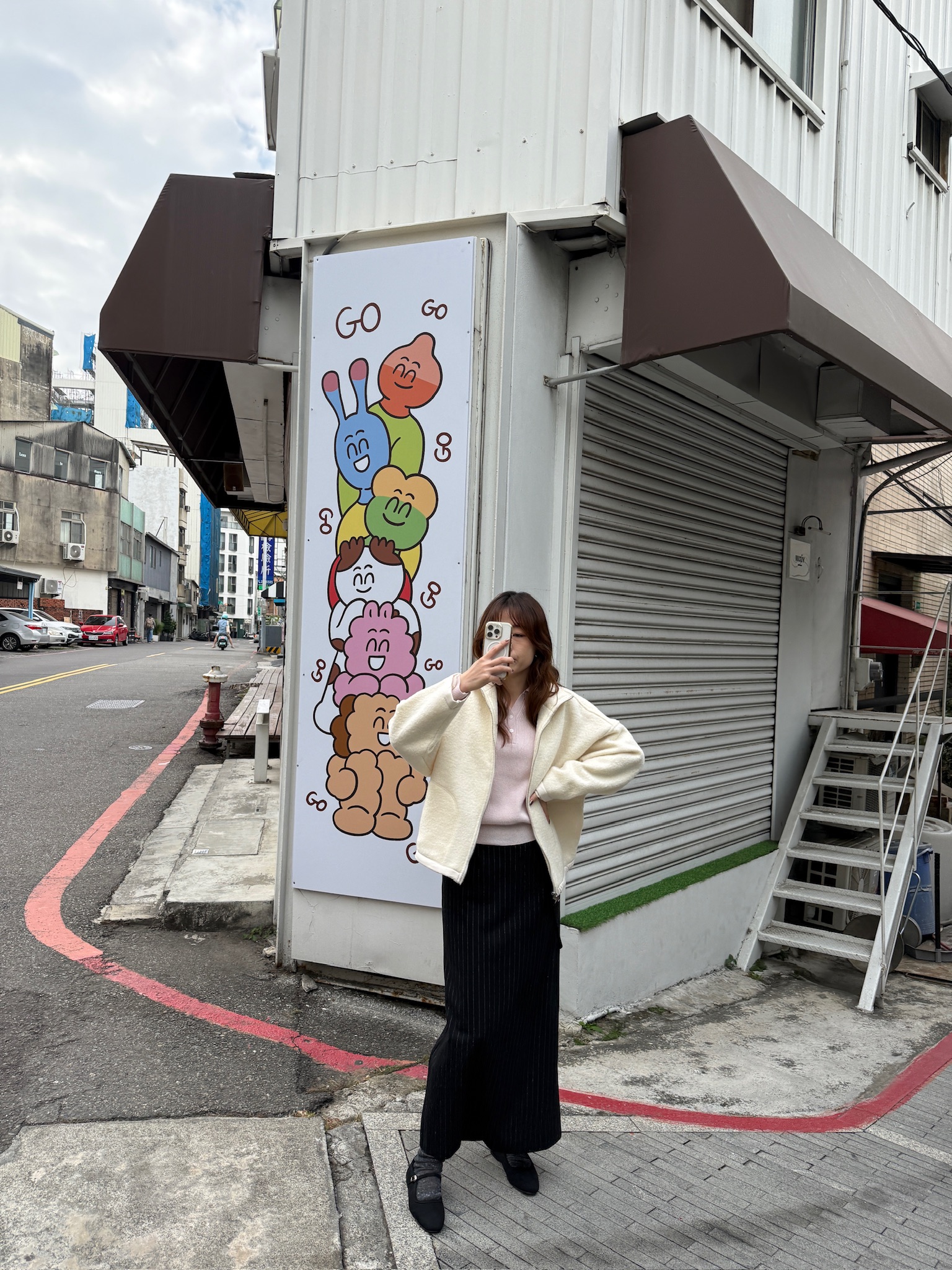 E1AD5FA1-EFE0-4FCC-BB3E-1B2DFC2BD3E5