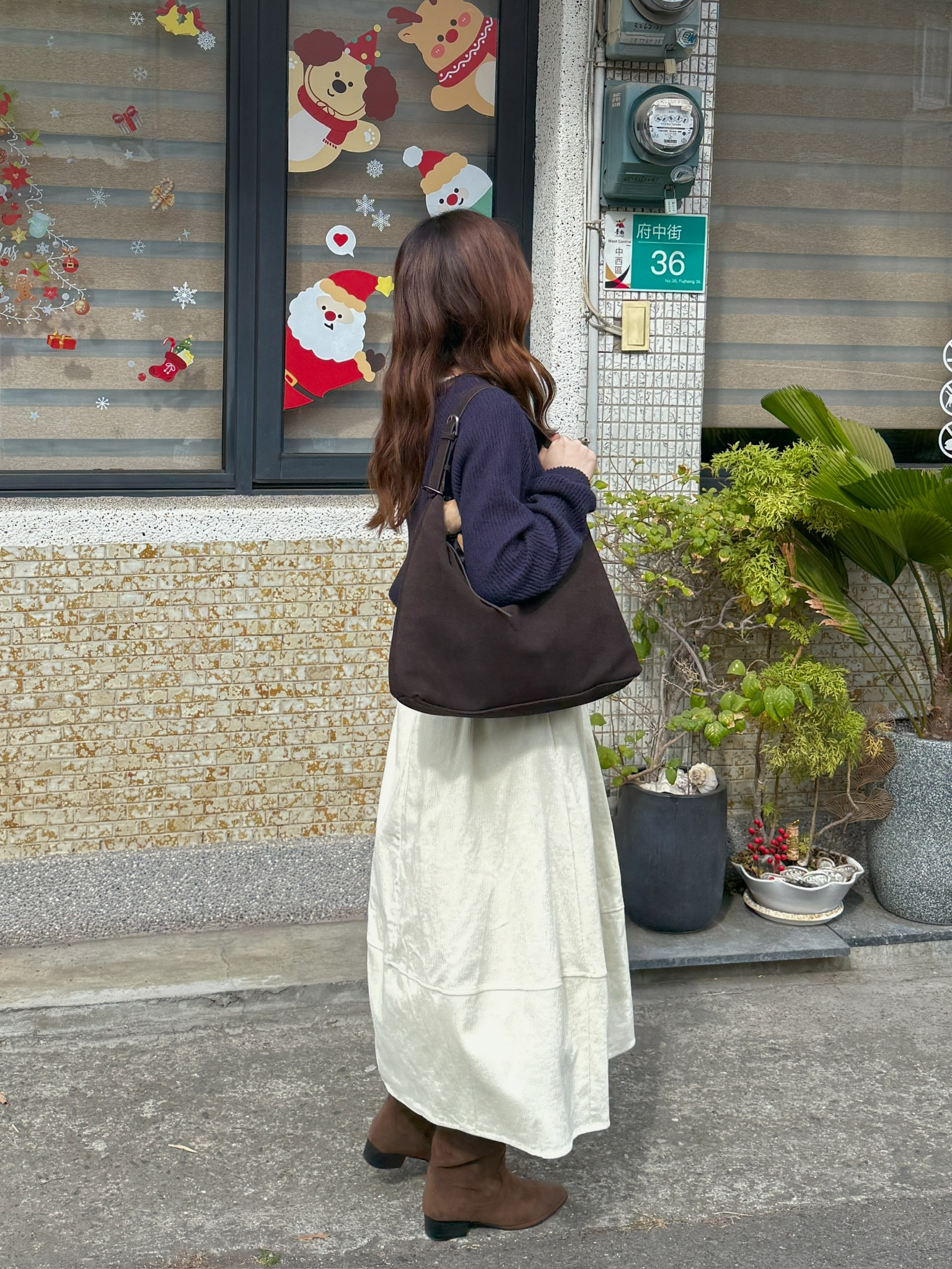 85A6A22B-1A92-4B53-89DD-9709AAE1AA34