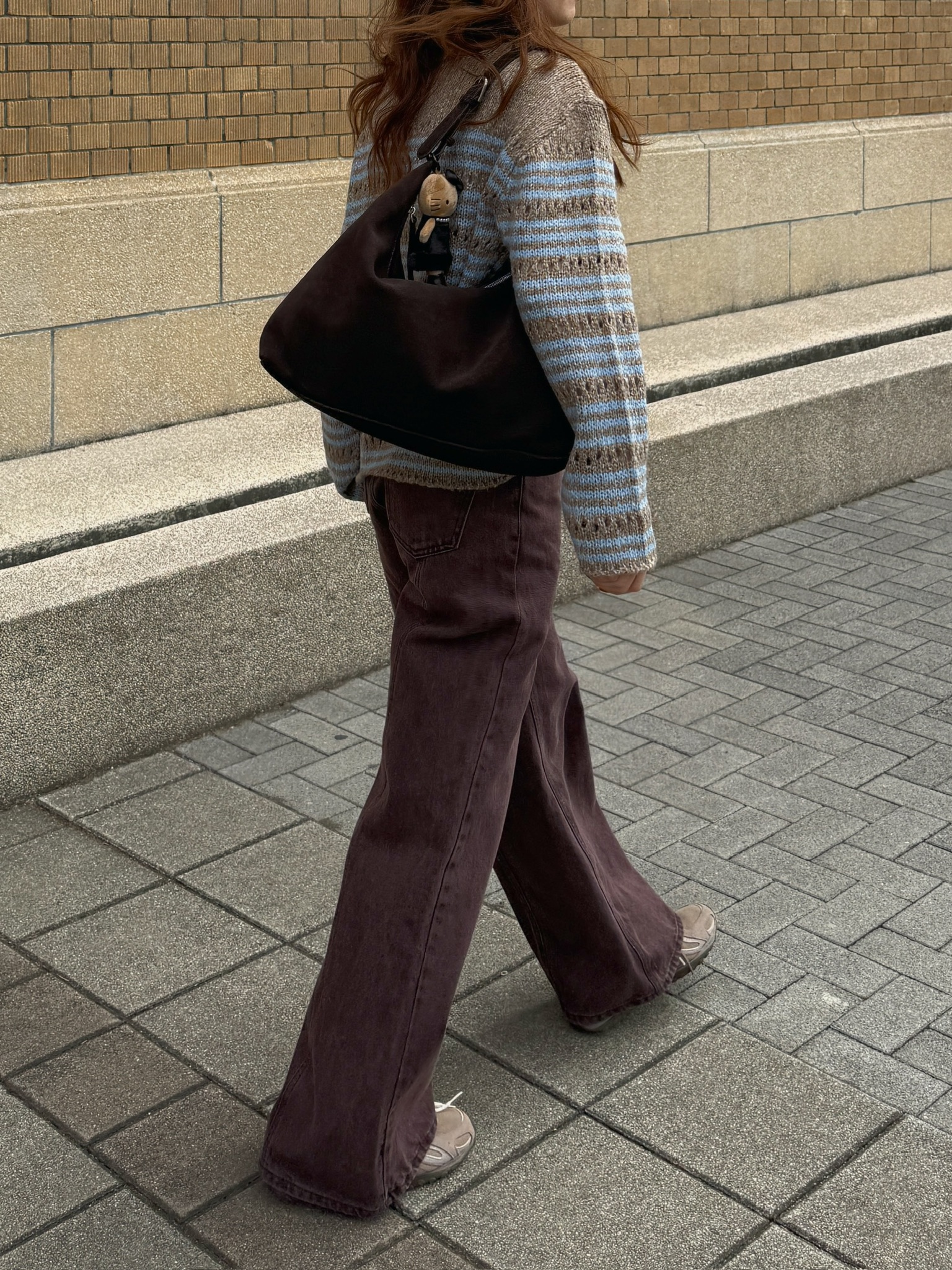 B9B6922C-1F67-45E7-AA14-8148F5D2E49E