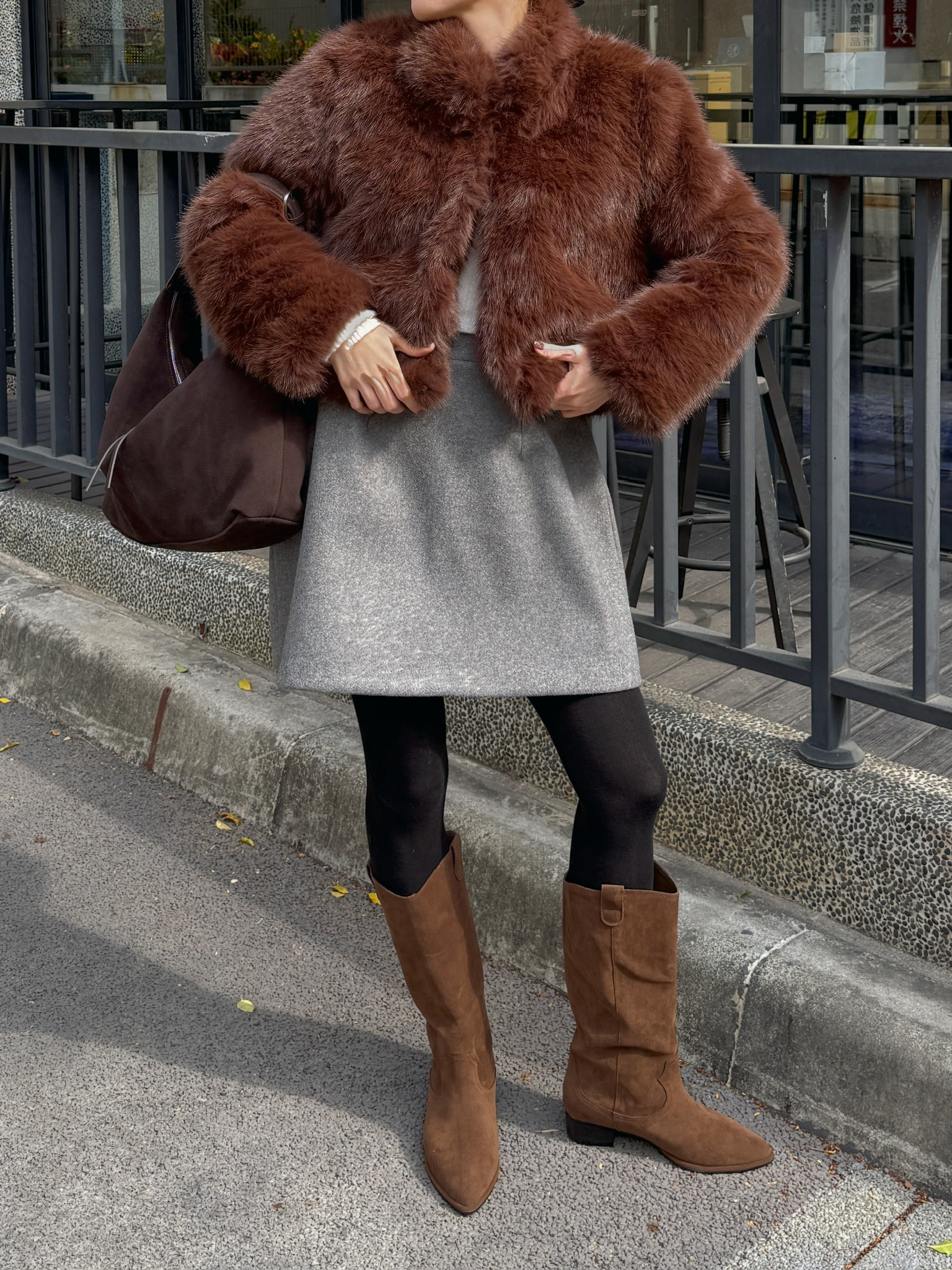 255971B7-A250-4DCF-BAD9-A775A0E0DB59