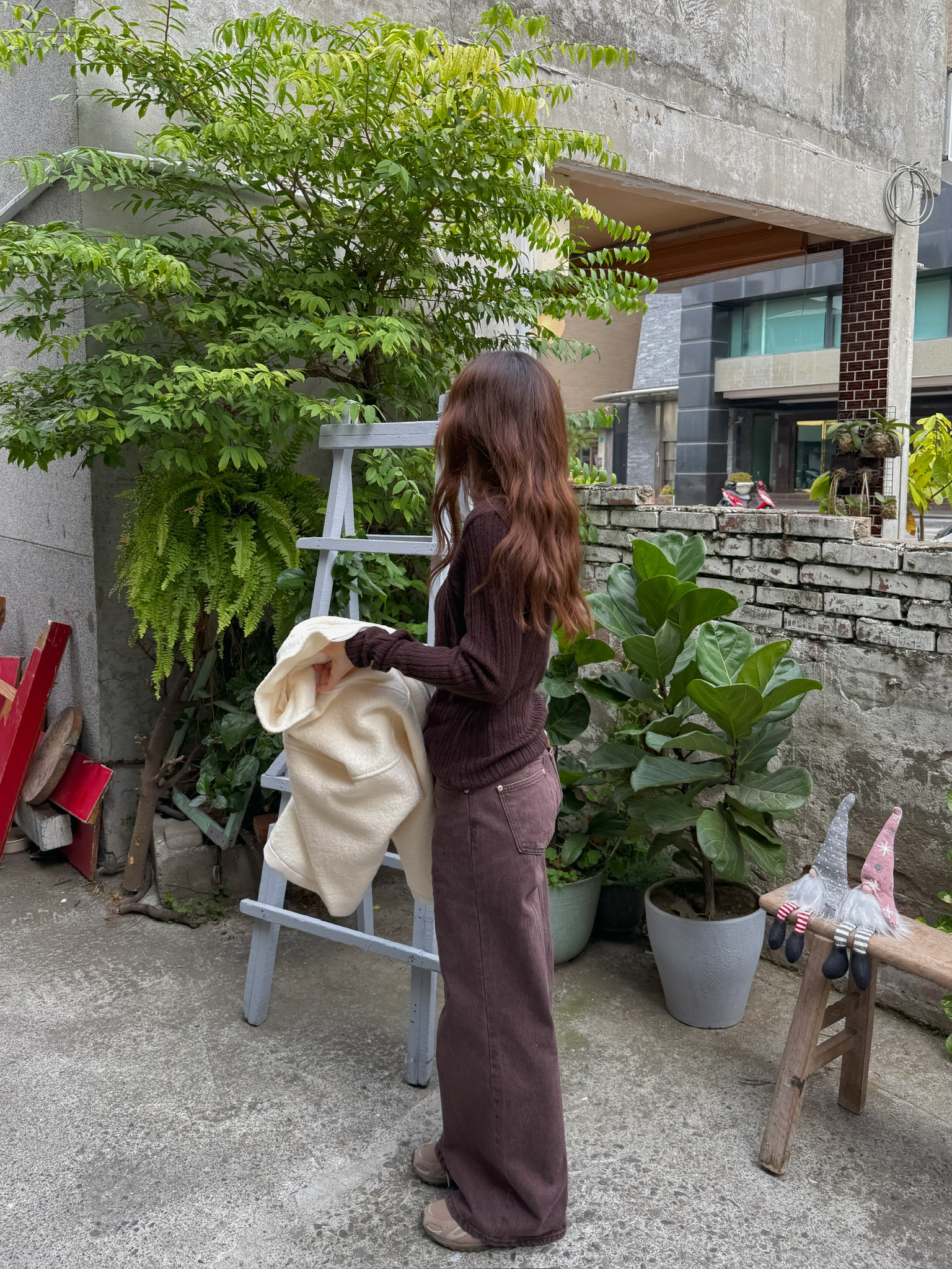 69C9913E-4D6D-46EA-9914-3C02B46C1D1B