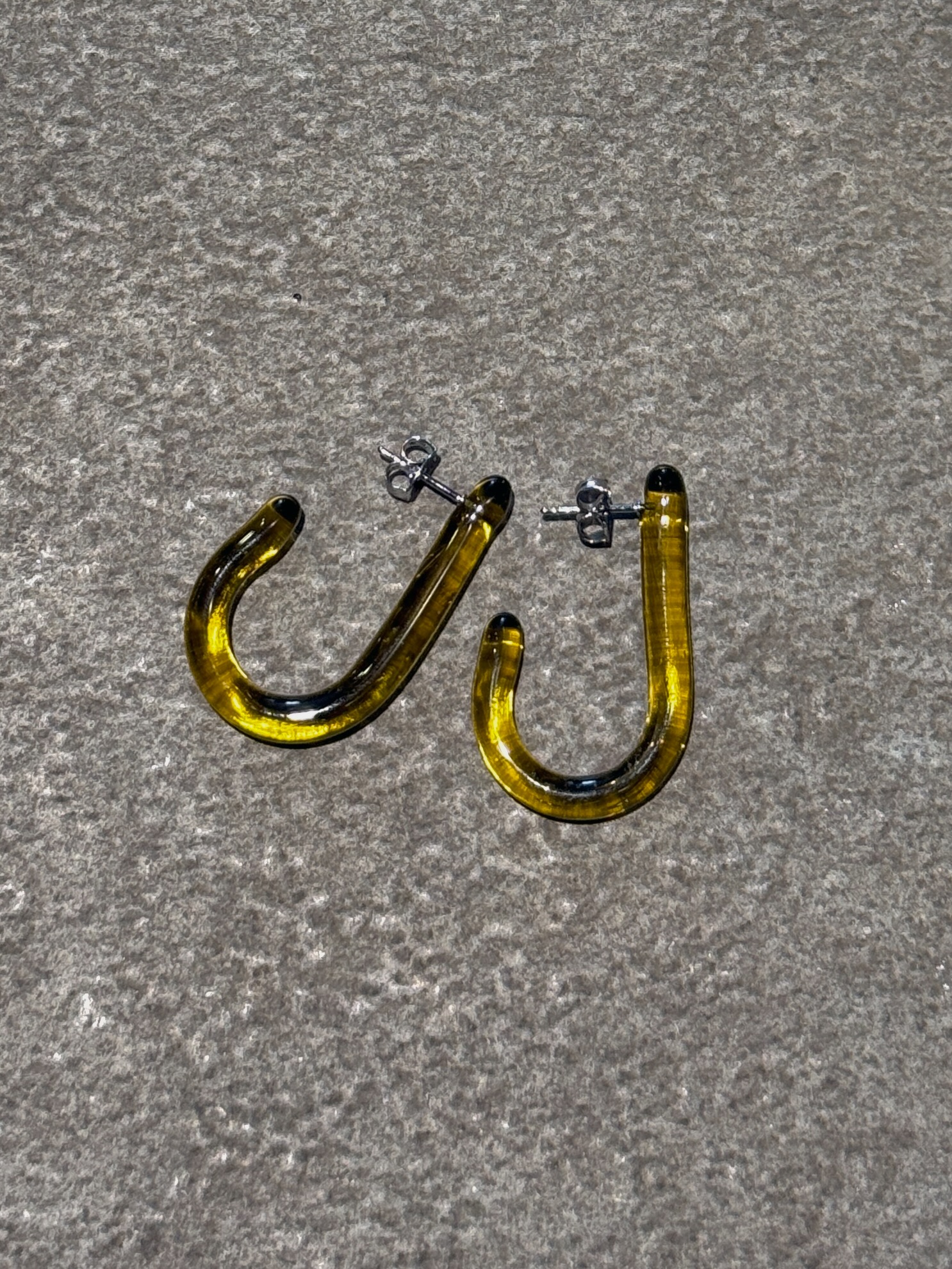 D3E74EAF-72F6-4E64-A0FE-611613632CB8_1_201_a