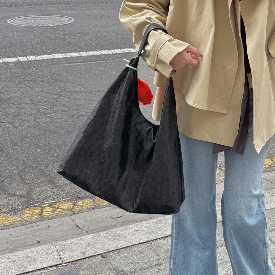 6BBE5101-0336-4608-B0A1-0F0E0BBB0B85_1_105_c