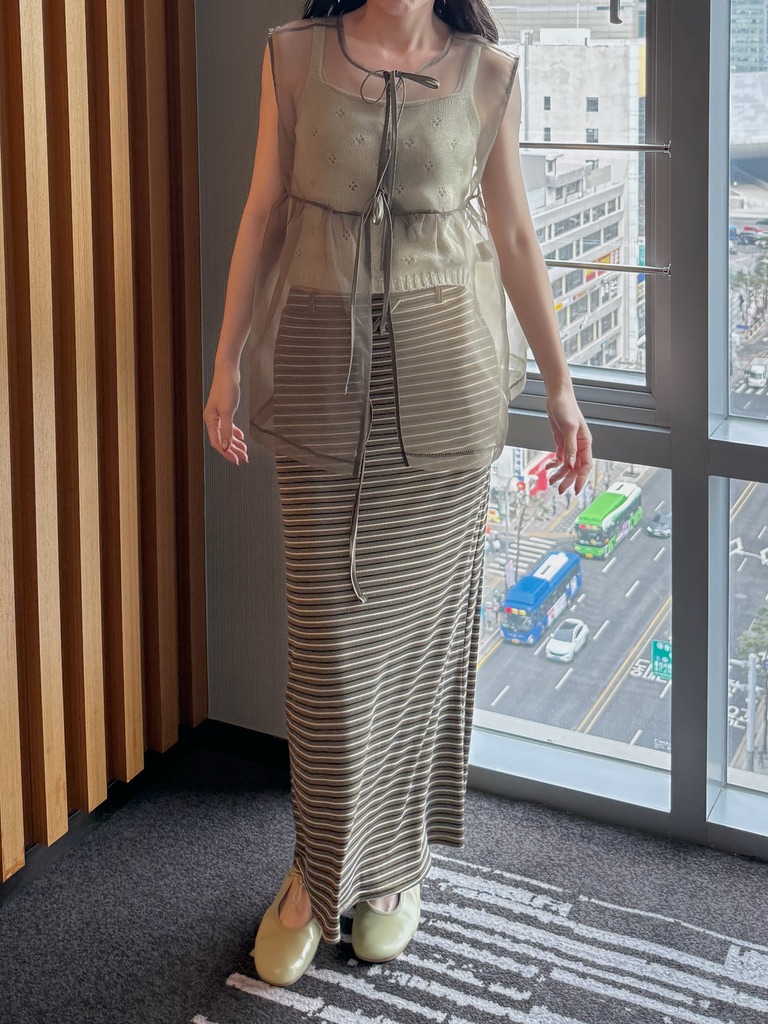 CC7CFC3A-E45E-446D-AE8F-3C0AF64BCB36_1_105_c