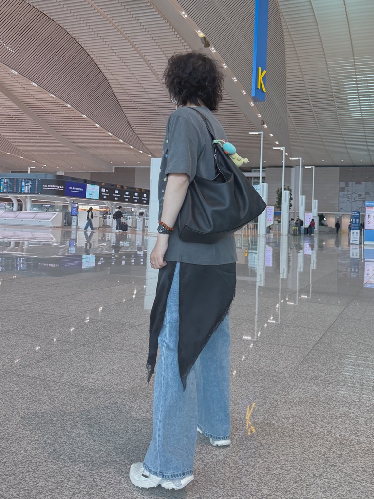 43A53C66-B2AE-43A1-BB2F-E7C591069F3B_1_105_c