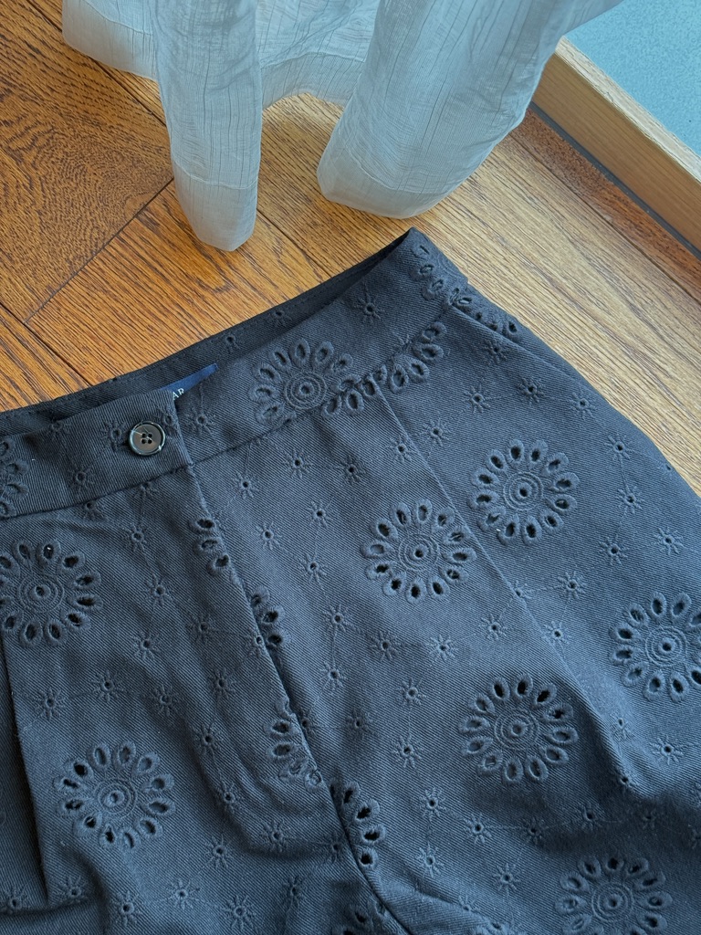 EBAC1076-B4E3-436C-BBAF-864B89482464_1_105_c