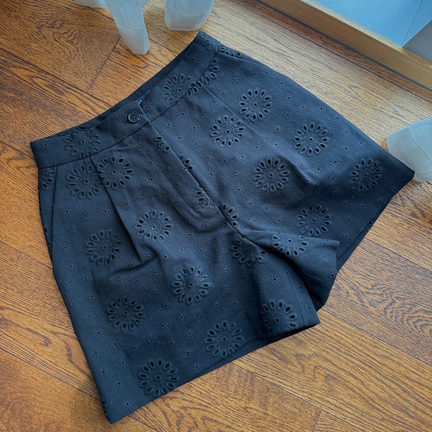 7CE4DC17-12E7-42C6-BDA7-47224358D35E_1_105_c