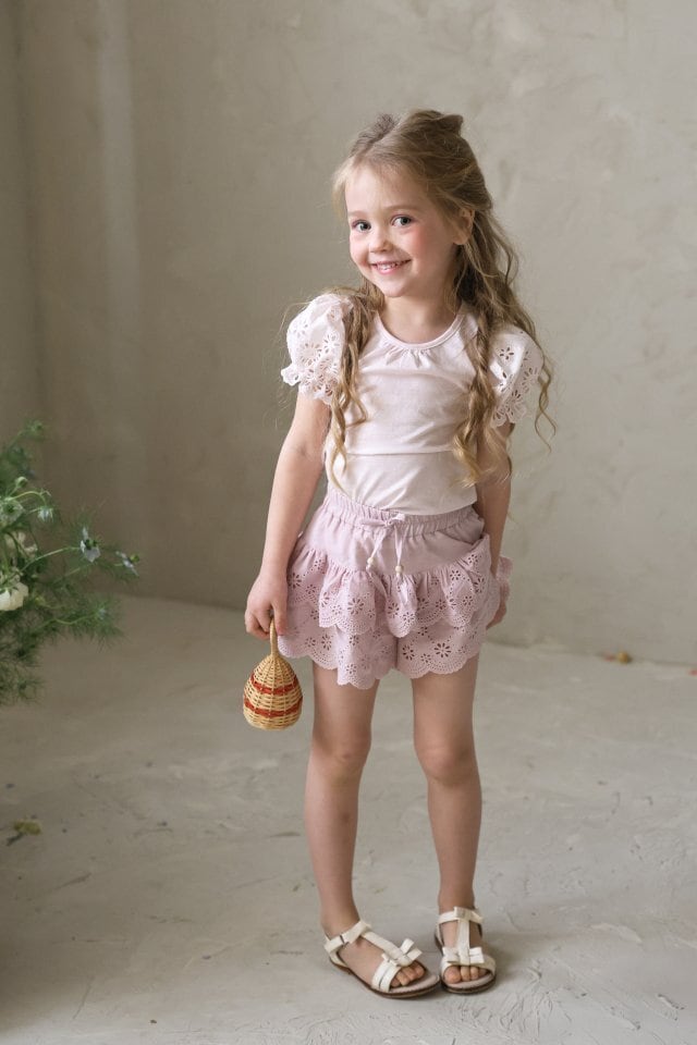 11B43AD6-FCDB-4547-8D12-5D3F821E5725