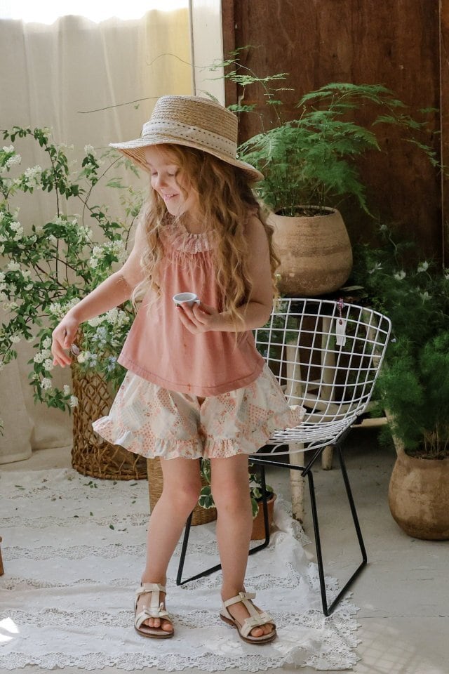 28B02696-5053-4D5B-816A-EB14F444792C