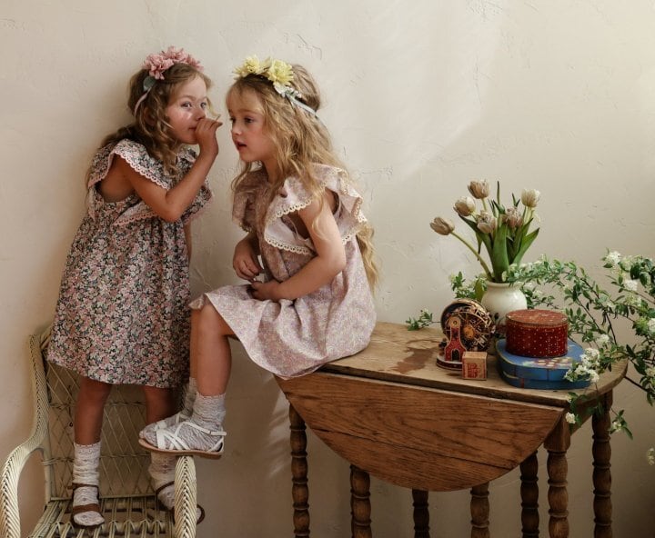 E2FC252A-F76B-48A3-8DD9-5AFFAC0A30B5