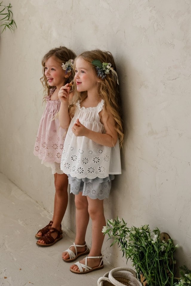 E503421B-9D35-4DCD-B321-91FFA4298880