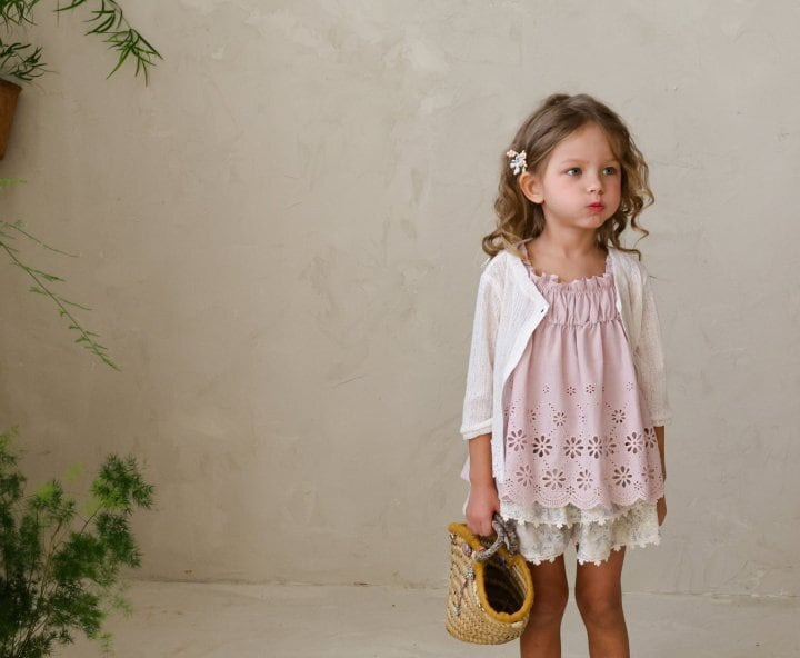 1BA24328-FAA9-4278-A650-1B4EB3DA339F