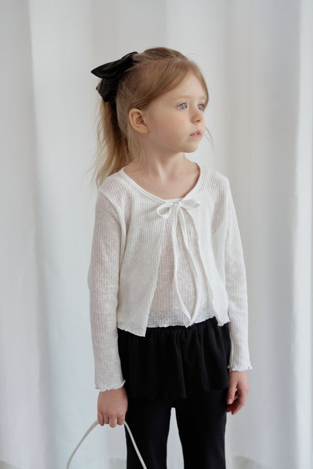 0B4877F8-27CD-48F6-9E8D-C6E36993F1B6