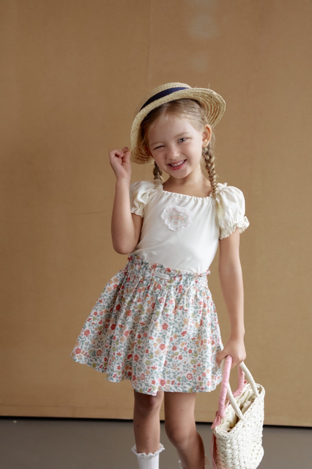 F4A1B645-0C35-4CA1-8789-40983346885C