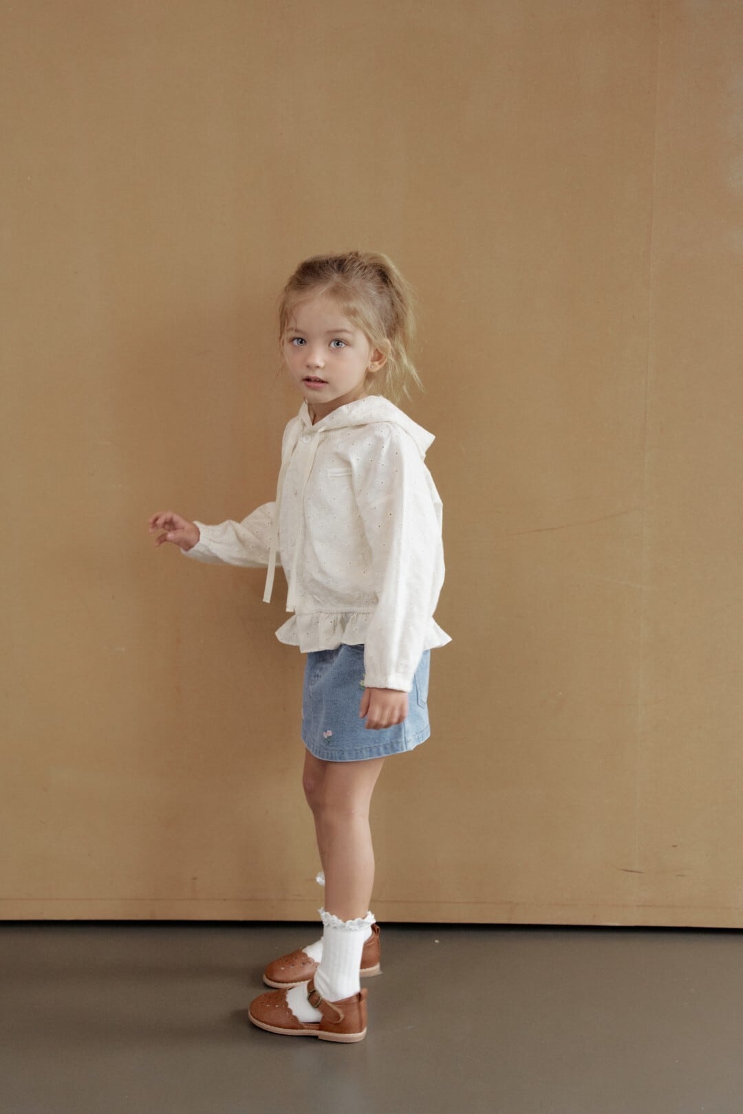 61AD53C0-FFFC-45B6-A013-48A37577B838