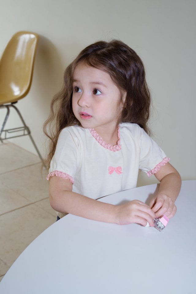 3D50FA04-59CD-4794-8CDD-98D6A4C8BC91