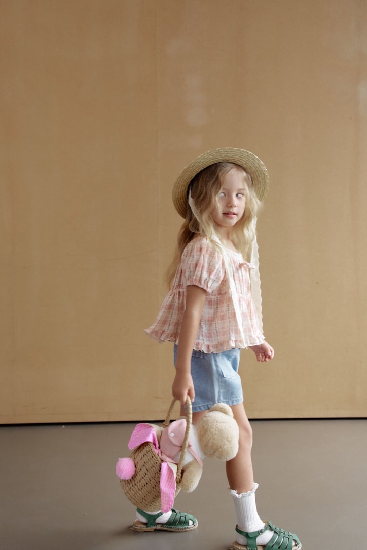 EF218A49-0E82-4F72-A3C7-189A8CF3B875_1_105_c