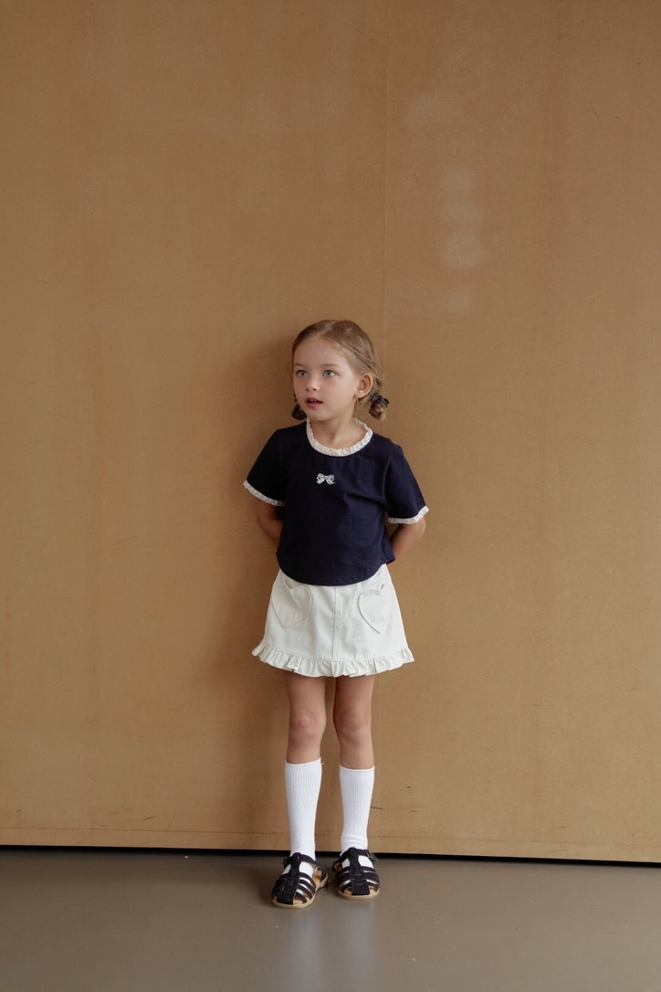 CE39F0E2-A55F-4D1B-A878-205136B95ED8_1_105_c