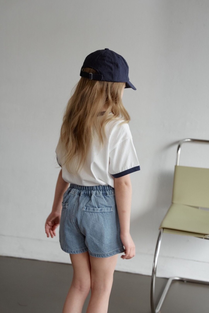 0255D693-B39E-4288-99BF-A7B4A0543C3F_1_105_c