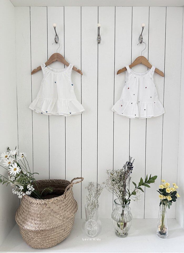 F17FB178-8D2E-4D89-B611-3AD7F29B6095