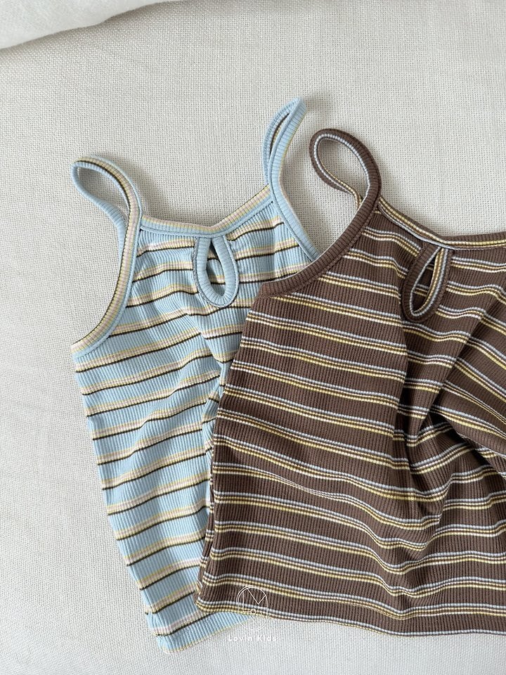 5E2A7B28-A192-4FF0-B0EB-74C40159619B