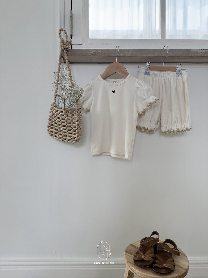 7135FAF9-50CA-4F7D-BFC7-D8FF21B6BDB6