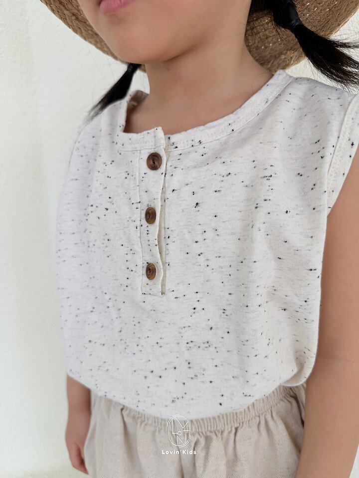 9664F3E1-4643-423F-87B7-63AD32FA6A06