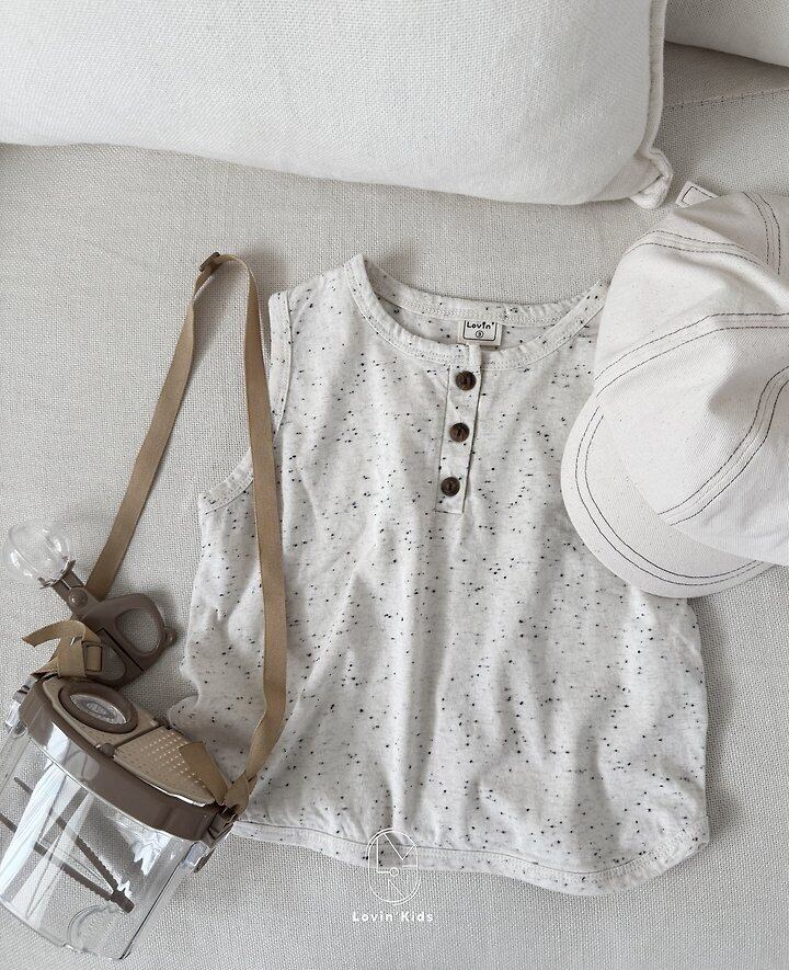 8D224B0F-2412-408D-A1DC-264D442F0203