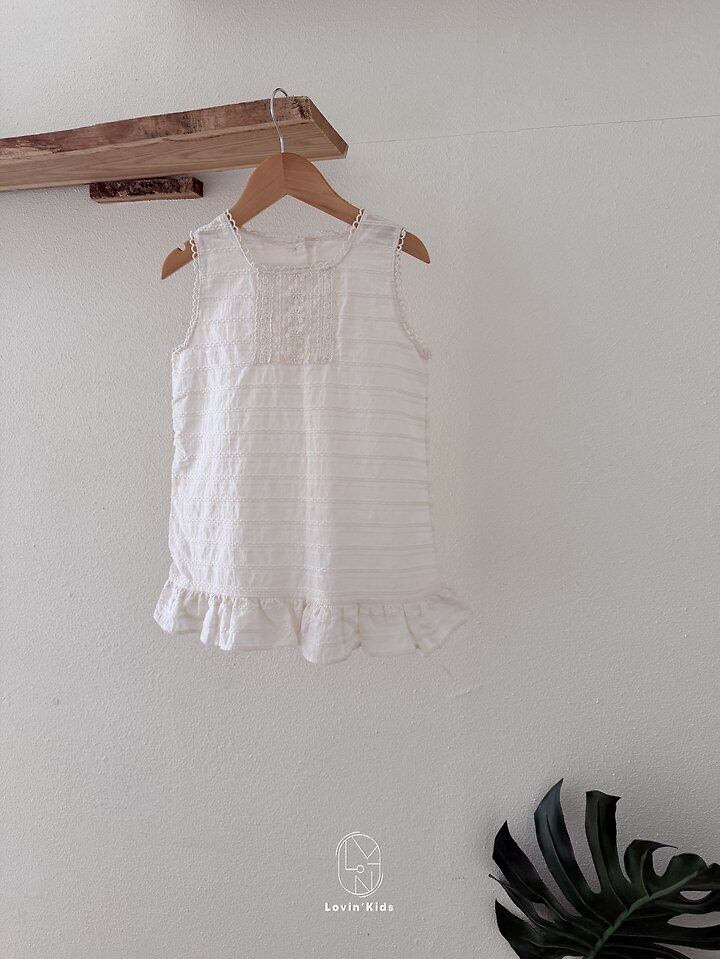 5E798AE9-0A10-4C7E-A074-7D9E258D2EB1