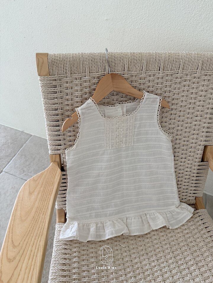 2D22B88F-852E-462F-A896-54B049CBD2D1