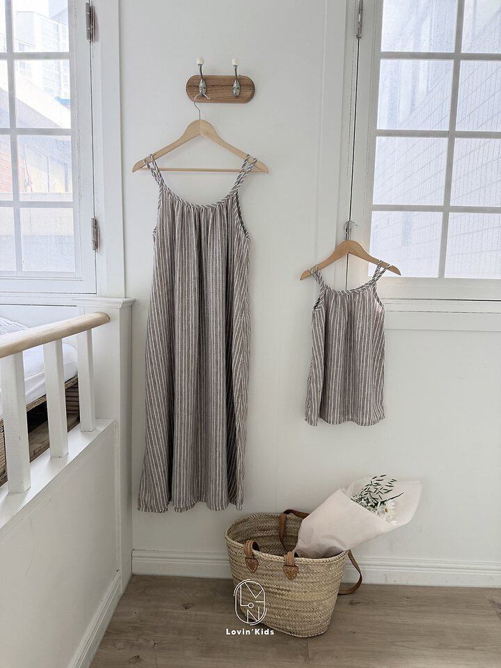 73D87F22-0EF6-4E5A-B705-346EC04ADFCD