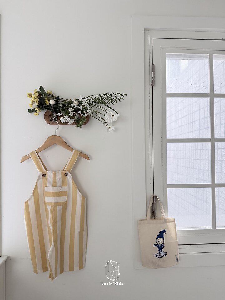 8E9EA556-DE61-43FB-B06B-D88CEA7C42F2