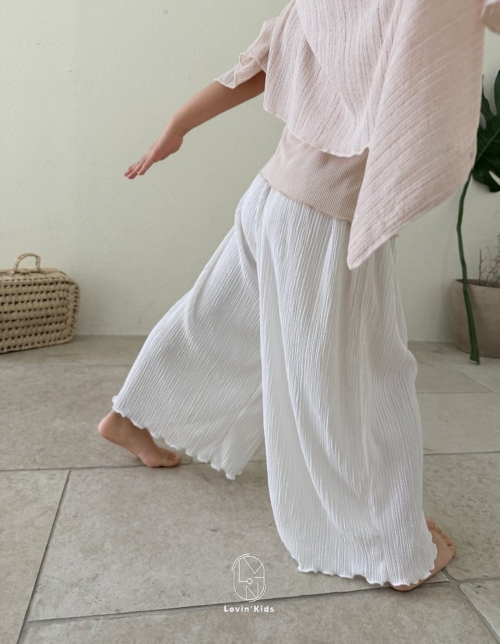 ADE7A95B-CDFD-4B2C-AC10-34BD51A61858