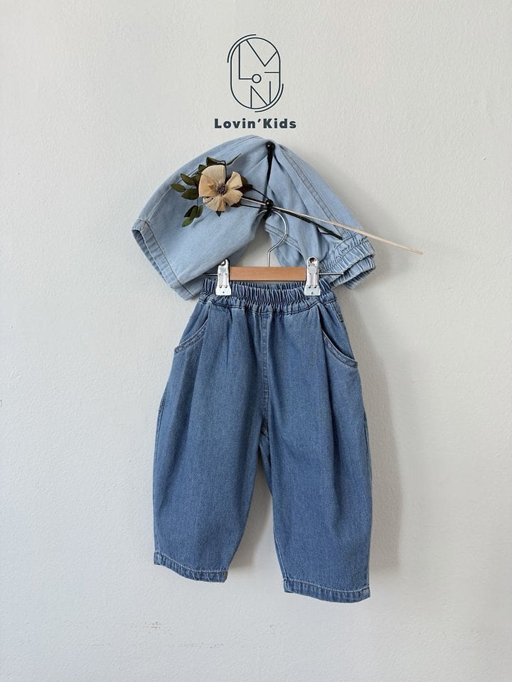 9FAD39B9-D52D-4907-95F8-19B80F90EEE8